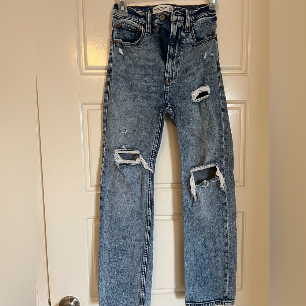 Abercrombie & Fitch The Ankle Straight Ultra High Rise